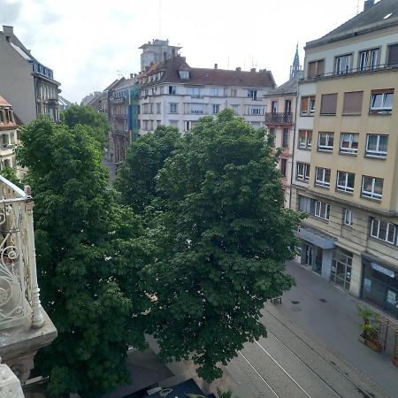 Grand Appartement Au Coeur De Straßburg Exterior foto